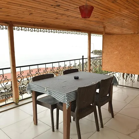 Pasa Tatil Koeyue Eskiomerler